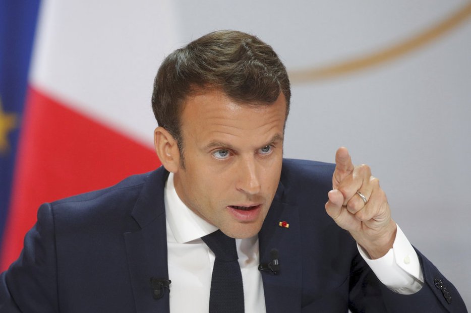 Francouzský prezident Emmanuel Macron během tiskové konference konané 25. dubna 2019.