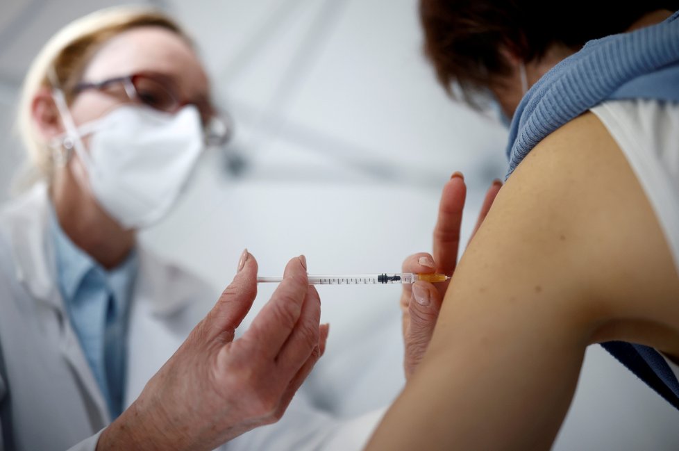 Pandemie koronaviru ve Francii (23. 2. 2021)