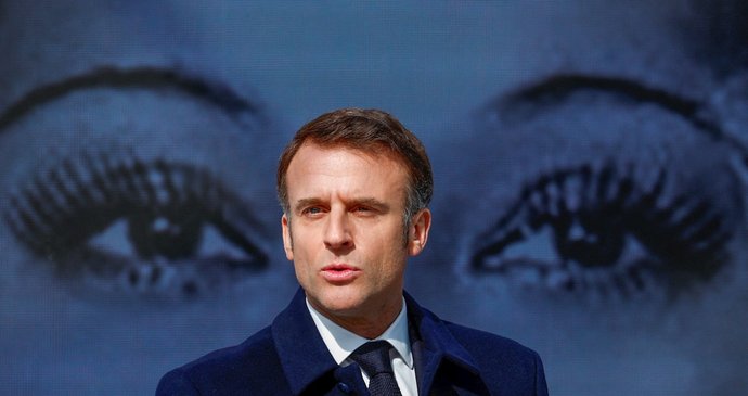 Macron: ISIS-K, která zabíjela v Rusku, chtěla útočit i ve Francii