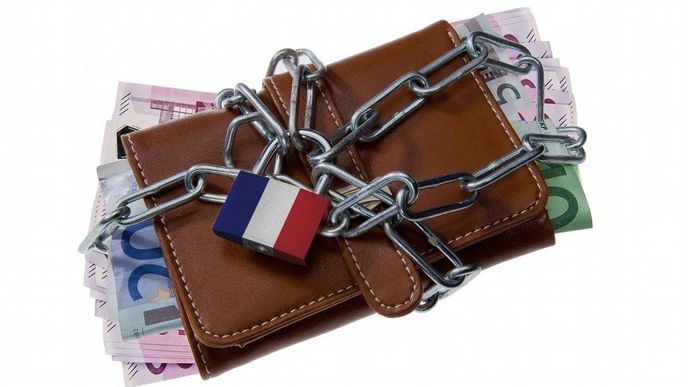 Francie možná drsně zdaní bohaté