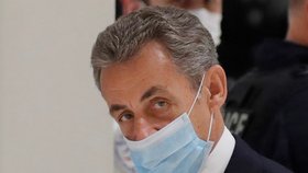 Francouzský prezident  Nicolas Sarkozy u soudu