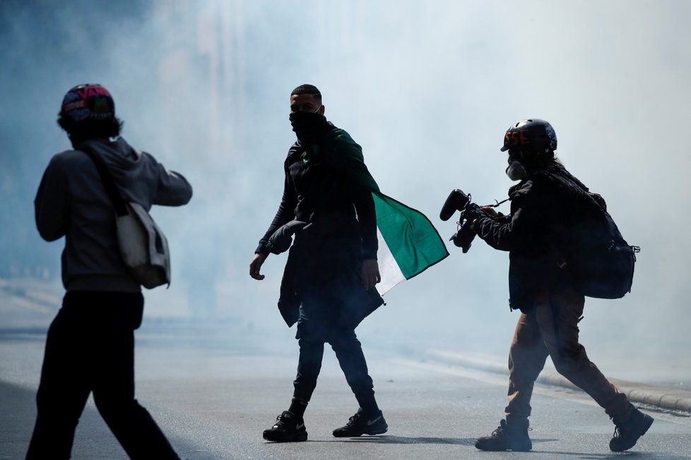 Demonstrace na podporu Palestinců v Paříži.