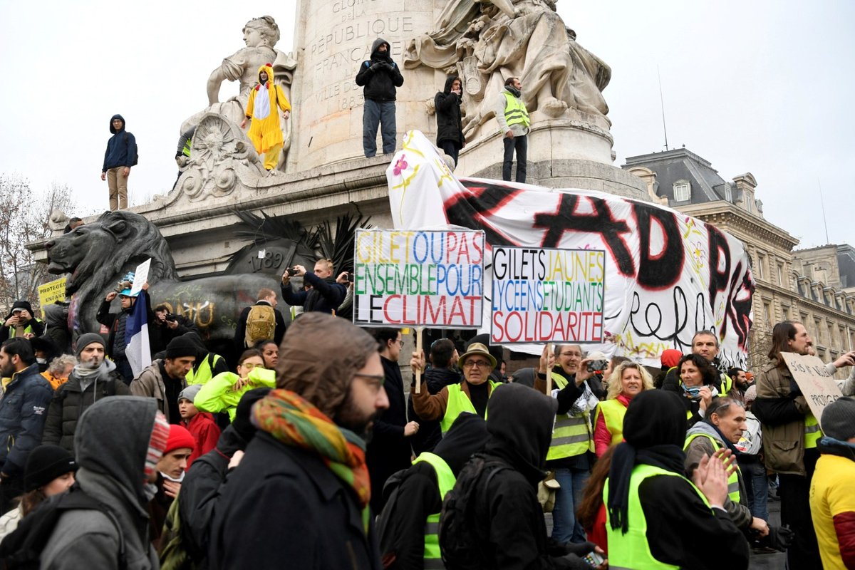 Protesty žlutých vest v Paříži (8.12.2018)