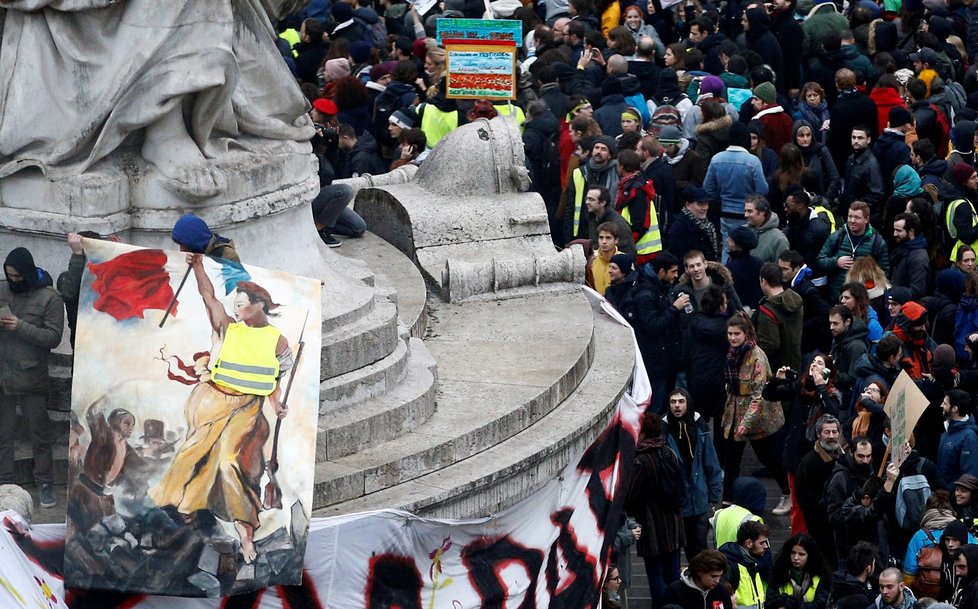 Protesty žlutých vest v Paříži (8. 12. 2018)