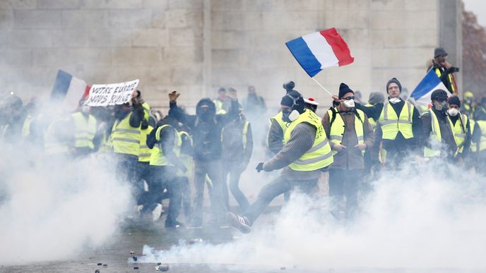 Protesty proti zdražování pohonných hmot ve Francii (1.12.2018)