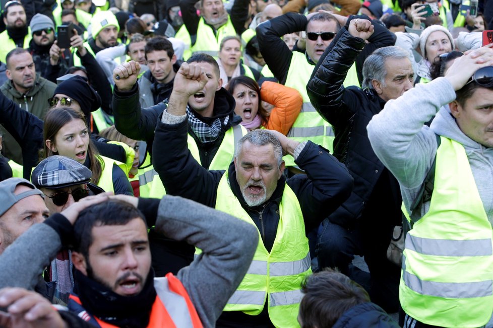 Protesty žlutých vest v Paříži (8.12.2018)