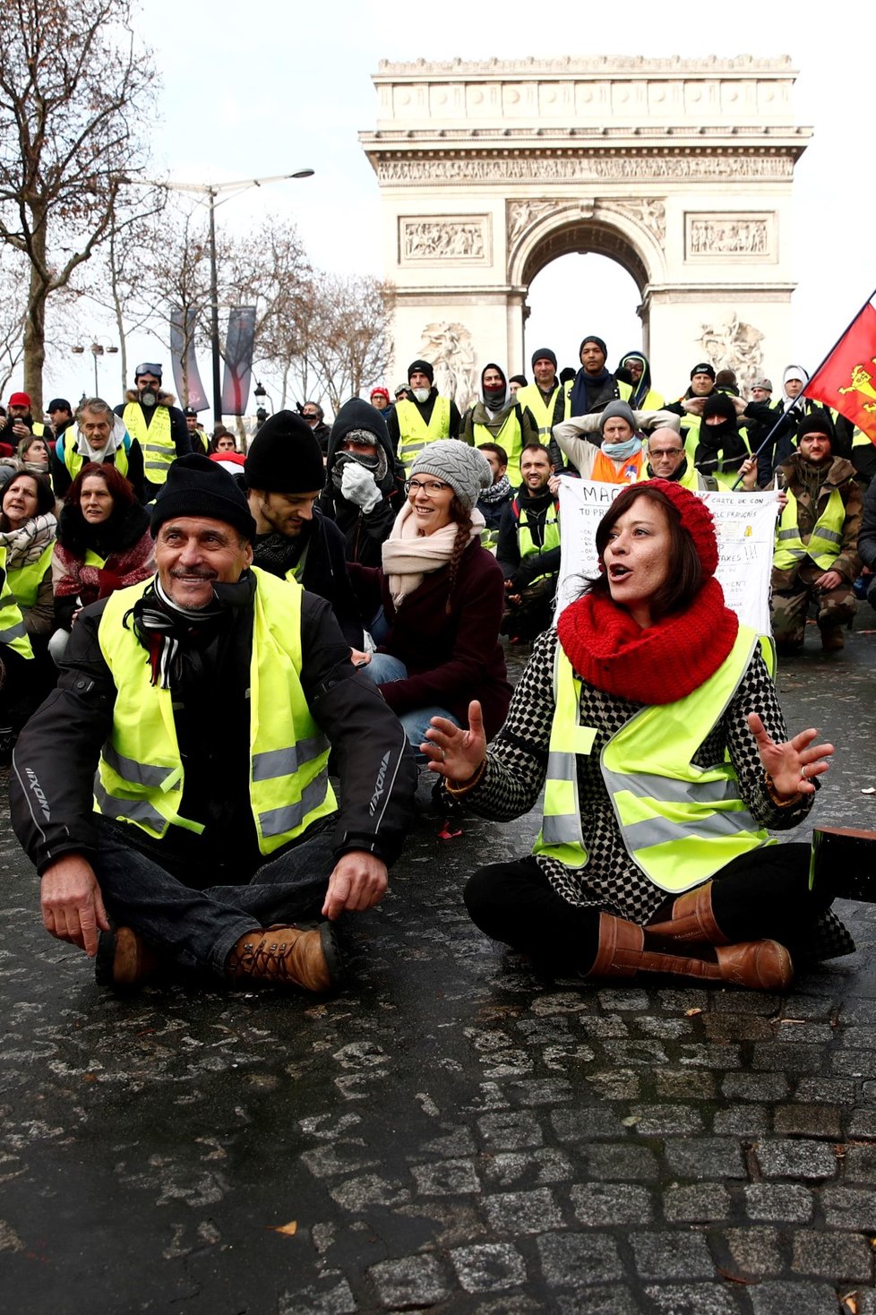 Protesty žlutých vest v Paříži (8.12.2018)