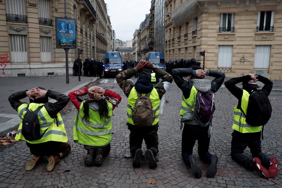 Protesty žlutých vest v Paříži (8.12.2018)