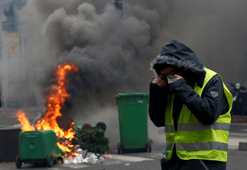 Protesty žlutých vest v Paříži (8.12.2018)