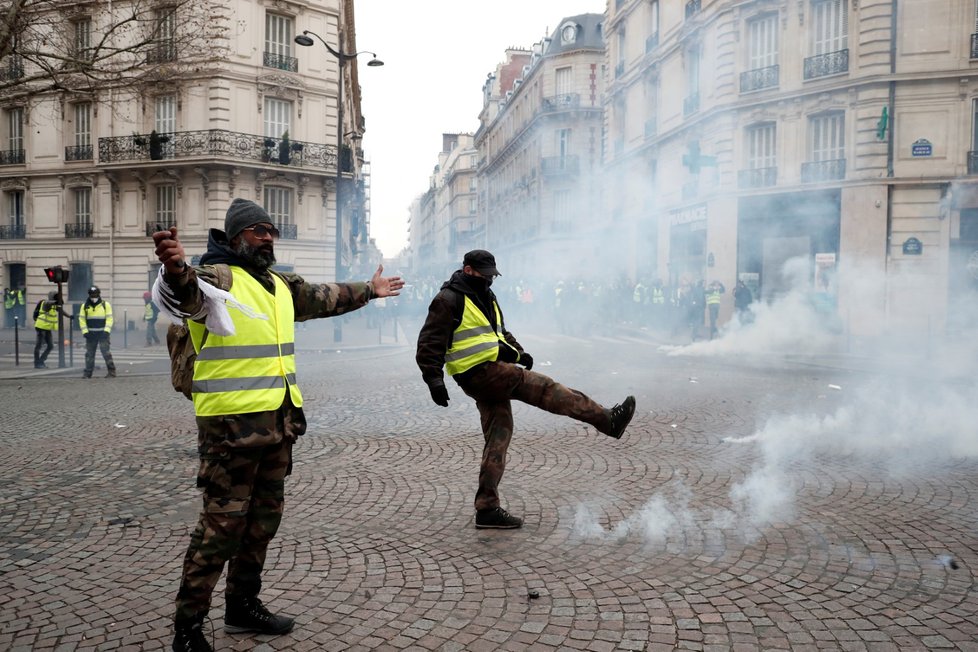 Protesty žlutých vest v Paříži (8.12.2018)