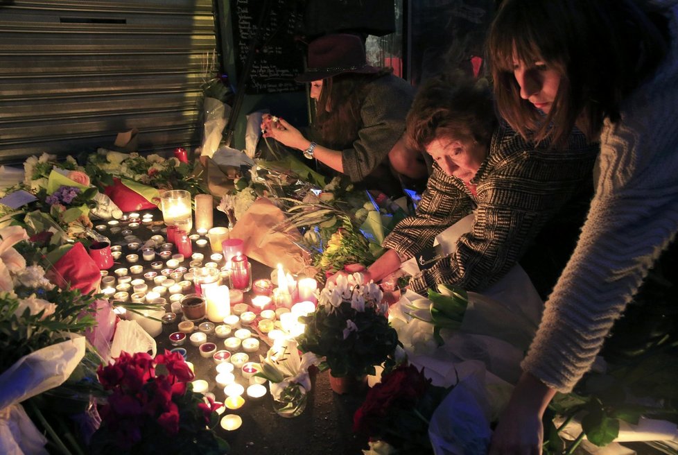 Francie bude tři dny truchlit za oběti teroristického útoku.