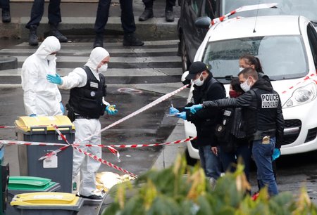 Vyšetřování útoku v Paříži.