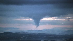 Nepříznivé počasí bude podle meteorologů Francii sužovat celý týden. Pro departement Eure jižně od Rouenu vydala služba Météo-France varování před obzvlášť vydatným deštěm.