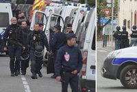 Sedmnáctiletý mladík ve Francii přepadl trafiku: Vzal si 4 ženy jako rukojmí!