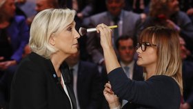 Předsedkyně krajní pravice Marie Le Penová na prezidentské debatě
