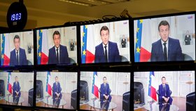Francouzský prezident Macron při projevu k začátku nového roku. (31. 12. 2020)