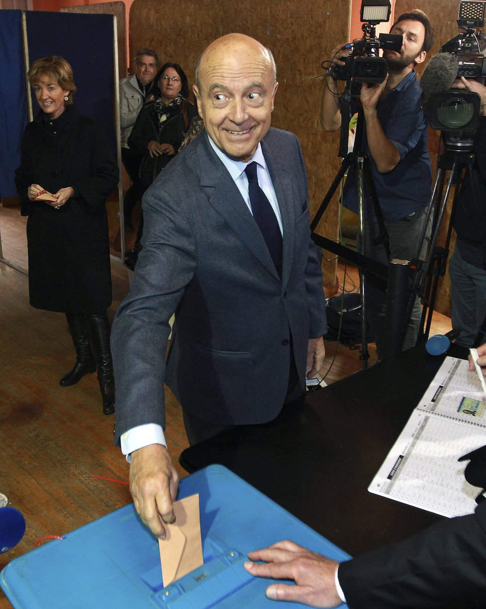 Francouzské primárky: Expremiér a starosta Bordeaux Alain Juppé