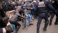 Násilné protesty ve Francii. (23.3.2023)