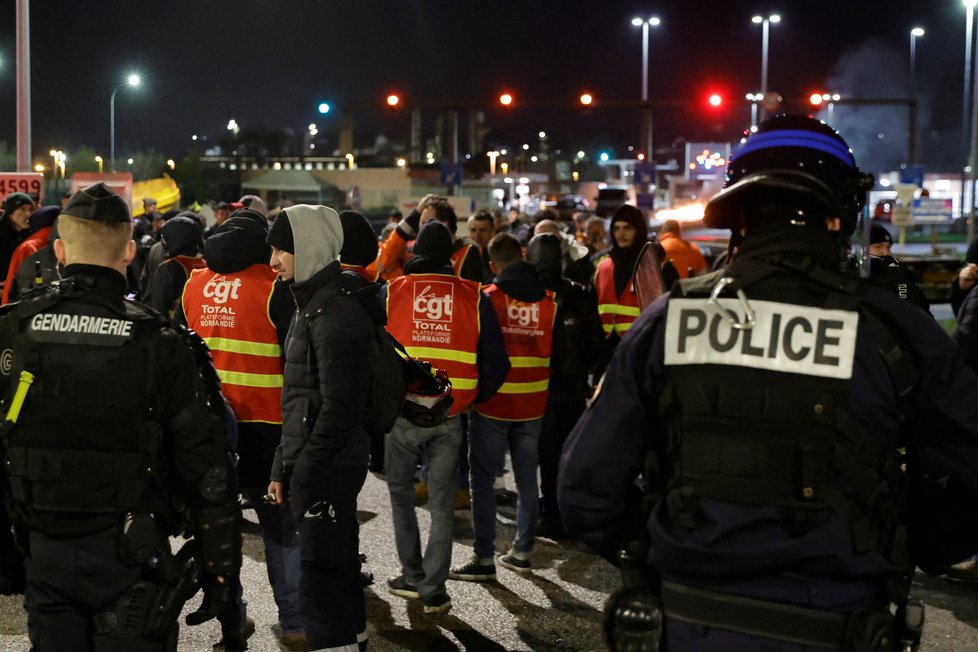 Násilné protesty ve Francii