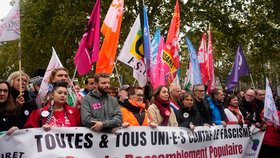 Protest kvůli sjezdu krajně pravicové strany Rassemblement National (RN) v Orléans