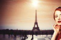 Kdo vyfotí noční Eiffelovku na Facebook, porušuje zákon! Europoslanec hájí zákaz focení na ulici