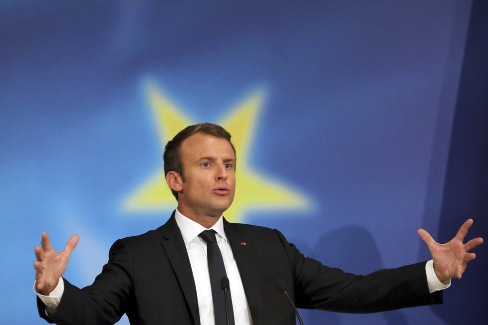 Macron na summitu EU v Bruselu