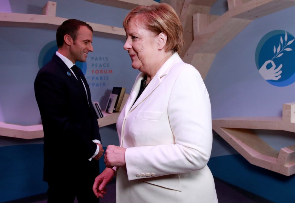 Německá kancléřka Angela Merkelová na mírovém summitu v Paříži