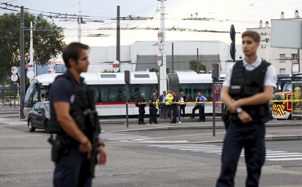 Útočník ve Francii zabil jednoho člověka, dalších 9 zranil, (31.08.2019).