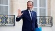 Premiér Édouard Philippe podal demisi, ve Francii končí celá vláda.