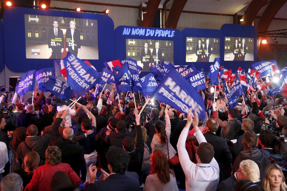 Francouzi reagují na výsledek 1. kola prezidentských voleb.