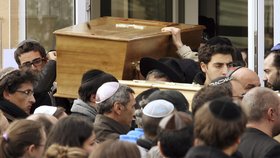 Obětem střelby v Toulouse se dostane rozloučení podle židovského rituálu
