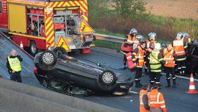 Belgická policie honila pašeráky na dálnici.