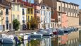 Díky pastelovým fasádám a vodním kanálům se přímořskému městečku Martigues přezdívá francouzské Benátky