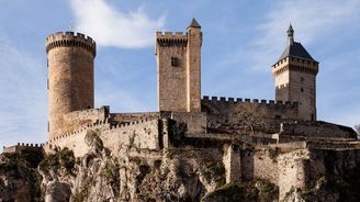 Katarské hrady v Pyrenejích: Centra odporu proti církevním institucím byla svědky mnoha krvavých událostí
