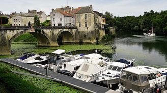 Po Francii hodně jinak aneb Projeďte se na kole kolem říčních kanálů! Po Francii hodně jinak aneb Projeďte se na kole kolem říčních kanálů!