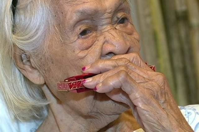 Francisca Susanoová se dožila 124 let. Narodila se v roce 1897. &nbsp;