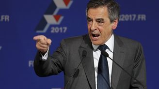 Fillon přišel o pozici favorita francouzských voleb, jeho odstoupení si přeje 70 procent voličů