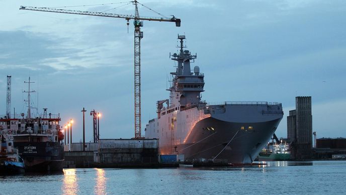 Francouzská loď Mistral nazvaná Vladivostok