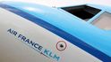 Francouzsko-nizozemský konglomerát  Air France KLM se loni propadl do ztráty kolem 20 miliard korun. V běhu je restrukturalizační program s horizontem 2015, který má firmu ozdravit a zmenšit. Společnost je partnerem ČSA v alianci SkyTeam.  (Foto profimedia.cz)