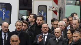 Hollandeova obliba po pařížských útocích prudce roste