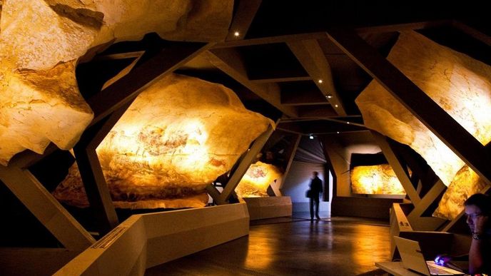 Francouzští umělci oživují jeskyni Lascaux