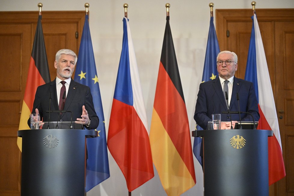 Český prezident Petr Pavel a německý prezident Frank-Walter Steinmeier na tiskové konferenci v Berlíně (21.3.2023)