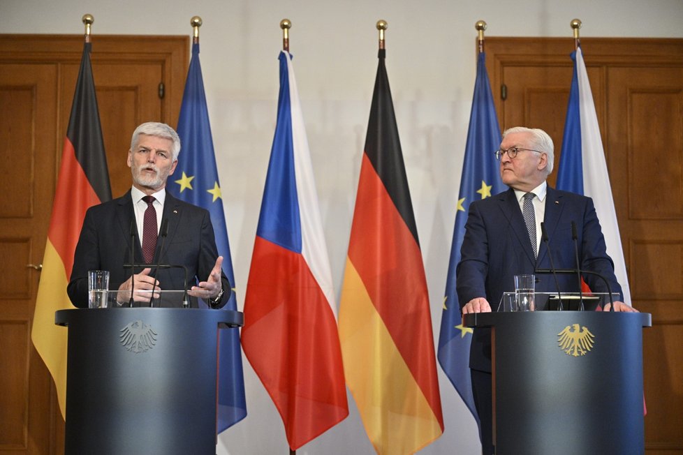 Český prezident Petr Pavel a německý prezident Frank-Walter Steinmeier na tiskové konferenci v Berlíně (21.3.2023)