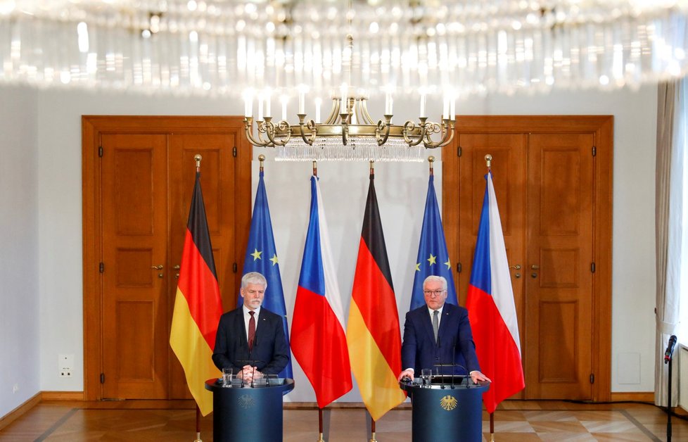 Český prezident Petr Pavel a německý prezident Frank-Walter Steinmeier na tiskové konferenci v Berlíně (21.3.2023)