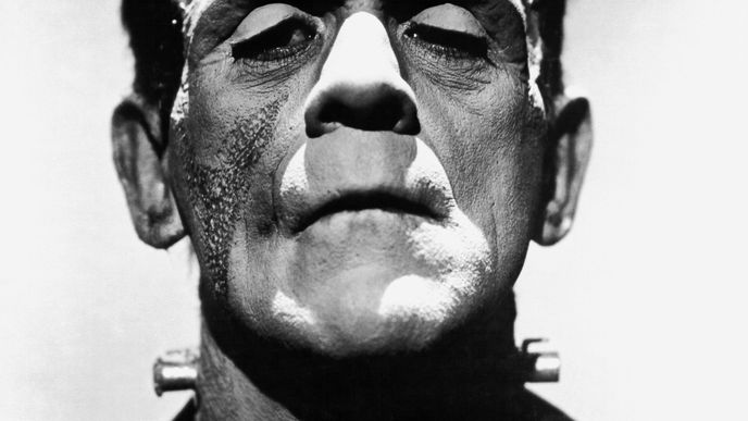 Boris Karloff jako nejslavnější Frankensteinovo monstrum (1931).