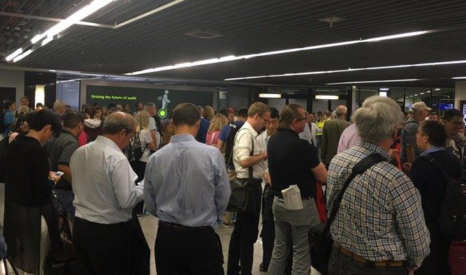 Frankfurtské letiště kvůli podezřelé osobě evakuovali
