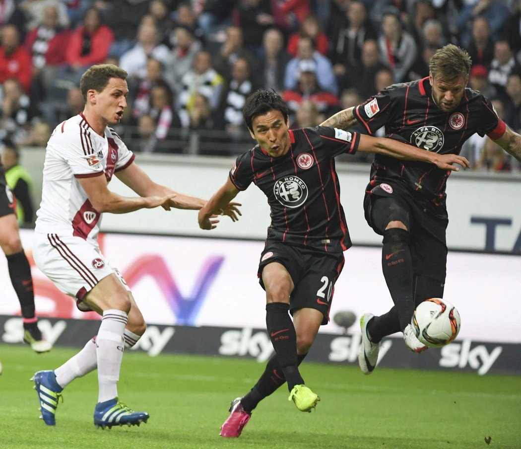 Fotbalisté Frankfurtu remizovali s Norimberkem 1:1