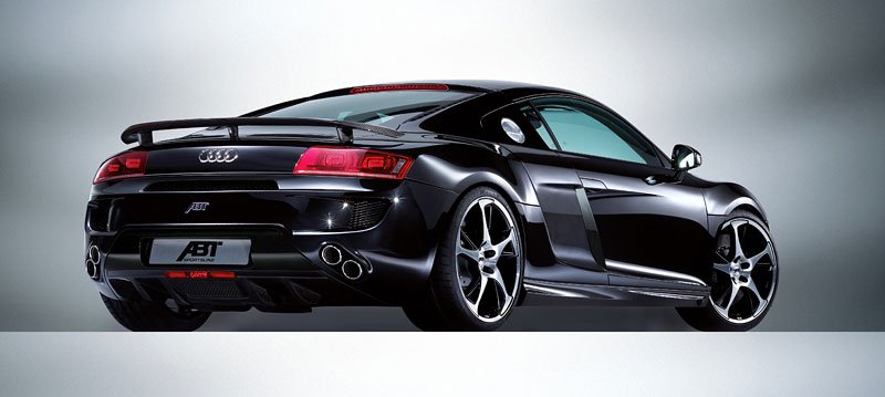 R8 V10