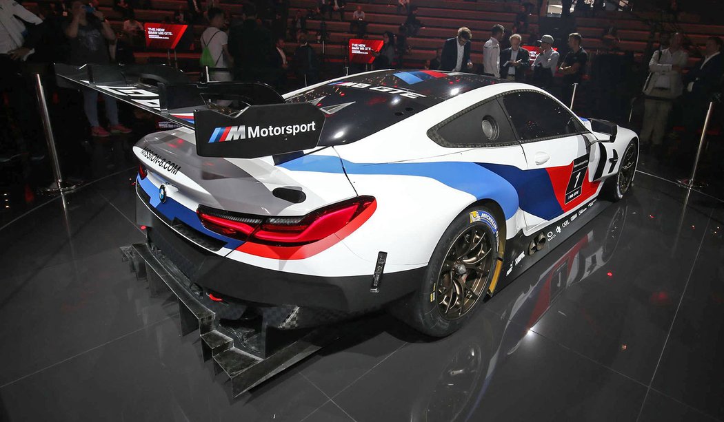 BMW M8 GTE