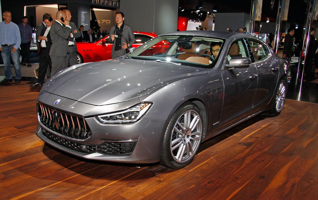 Maserati Quattroporte